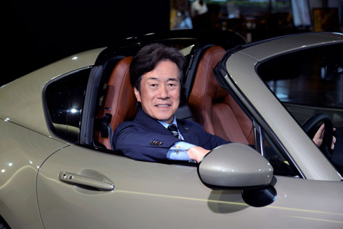 マツダ次期社長が語る 規模じゃない、ブランド価値こそ競争軸：日経
