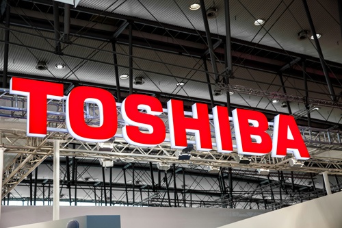 東芝は6月28日に株主総会を開き、株主から新たな経営陣の承認を得る（写真：Shutterstock）