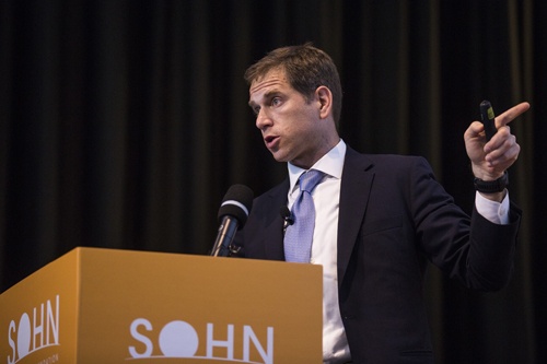 香港の投資ファンド、オアシス・マネジメントのセス・フィッシャーCIO(最高投資責任者、写真:Bloomberg/Getty Images)