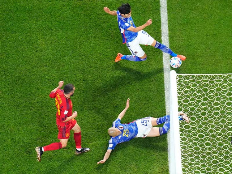 サッカー日本代表の逆転劇 ソニーの アシスト 生んだ伝説の因縁 日経ビジネス電子版 サッカー日本代表の逆転劇 ソニーの アシスト 生んだ伝説の因縁 日経ビジネス電子版