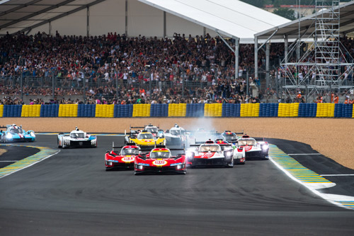 EV欲しい？」 ルマン24時間耐久レースのファンに聞いてみた：日経