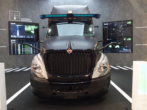 米自動運転テクノロジー企業「トゥーシンプル」の自動運転技術を採用したトラック