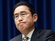 岸田首相、窮余の「安倍派外し」　求心力低下で政策推進にブレーキ