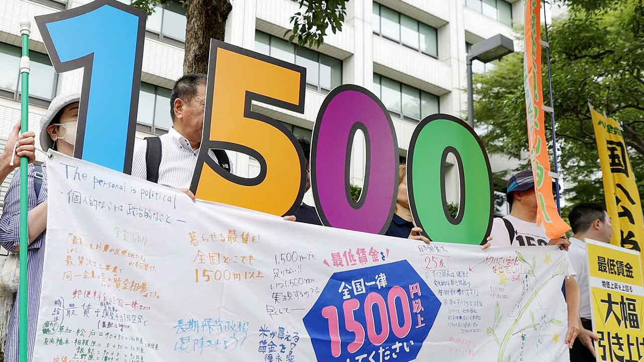 最低賃金1500円へ補助金頼み限界 焦る地方、中小のDX改革に大学生も