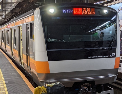 中央快速線から八高線の高麗川駅（埼玉県日高市）まで直通していた列車は廃止になる