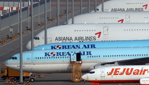 大韓航空がアシアナ航空を買収する（写真：YONHAP NEWS/アフロ）