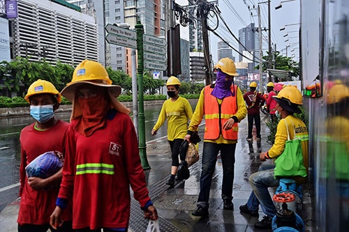 タイの建設現場は近隣国出身の出稼ぎ労働者によって支えられてきた（写真：AFP／アフロ）