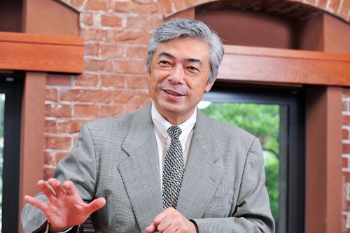 東大教授の各務茂夫氏。東大を「起業家の輩出校」にした立役者だ