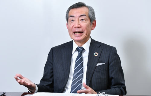 【A104】経営を革新する 電子計算機 文科系社員の血となり肉となる本/南沢宣郎 A104】経営を革新する 電子計算機 文科系社員の血となり肉となる