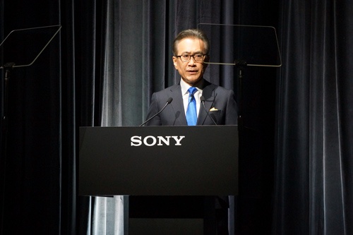今年5月に開催した経営方針説明会に登壇したソニーグループの吉田憲一郎会長兼社長CEO。企業の「責任」として、2040年のカーボンニュートラルを目指す