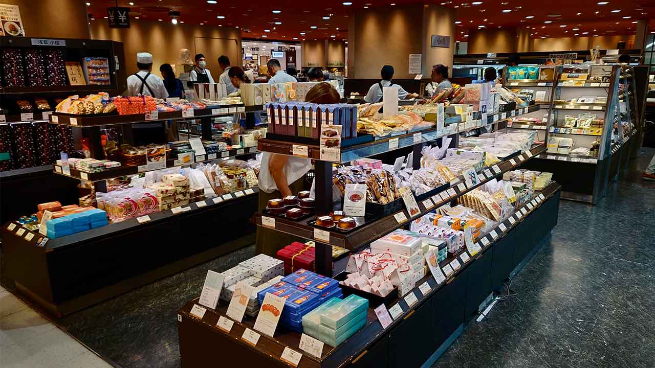 高島屋が「ESG自社株買い」 株式購入の余剰資金で伝統企業を支援：日経