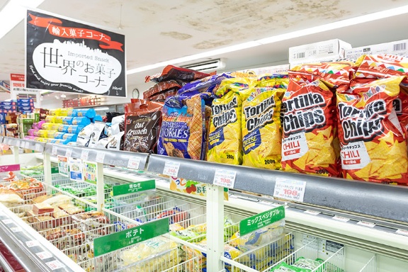 年間40店出店 業務スーパー が工場から商社まで持つ理由 日経ビジネス電子版 年間40店出店 業務スーパー が工場から商社まで持つ理由 日経ビジネス電子版