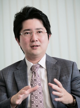 小林俊介(こばやし・しゅんすけ)