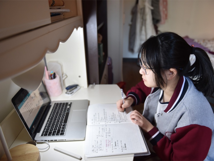 中国の Clubhouse パクリサービス 誕生即終了の驚き 日経ビジネス電子版 中国の Clubhouse パクリサービス 誕生即終了の驚き 日経ビジネス電子版
