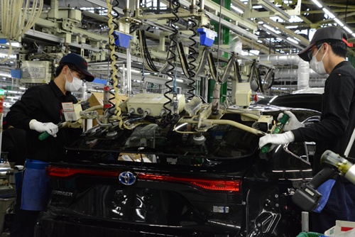 2020年度当初こそコロナ禍で販売を減らしたトヨタ自動車だが、足元では生産が大幅に回復している（愛知県豊田市の高岡工場）