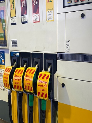 英国各地でガソリン不足が続いている
