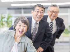 給料は高いけれど 働かないオジサン にもう一度発奮してもらいたい 日経ビジネス電子版 給料は高いけれど 働かないオジサン にもう一度発奮してもらいたい 日経ビジネス電子版