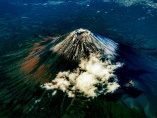 「富士山噴火と巨大地震」リスクが巨大になると人は思考停止に