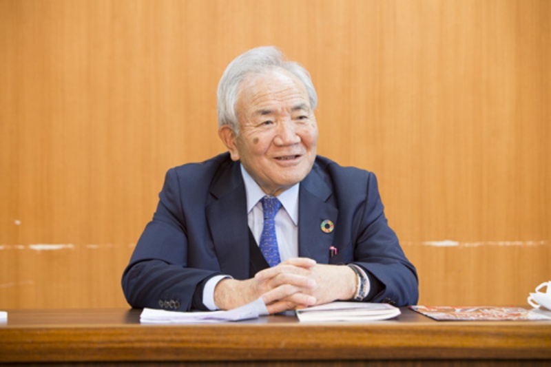 ヨークベニマル会長 やっとたどり着いた 試練は宝 という思い 日経ビジネス電子版