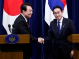 変わるか日韓　対立の源は韓国の政権支持低迷、日本の首相側近独走