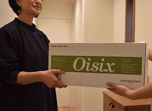 主力の食品宅配サービス「Oisix（オイシックス）」の会員数は2020年12月末時点で28万5168人と3カ月間で約1万人増えた。