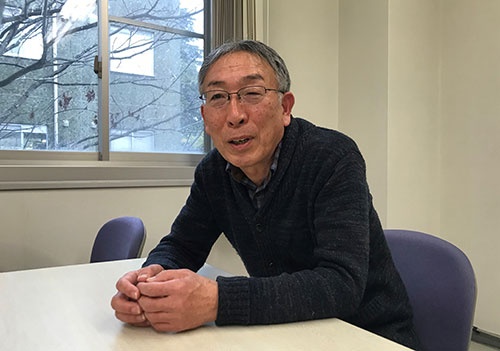 「世間を見たところに近江商人の先進性がある」と語る滋賀大学の宇佐美英機名誉教授
