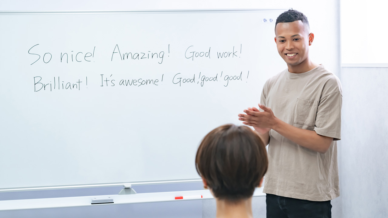 日本の英語力順位が続落、世界96位 モンゴルより下、アフガニスタン並みの衝撃：日経ビジネス電子版