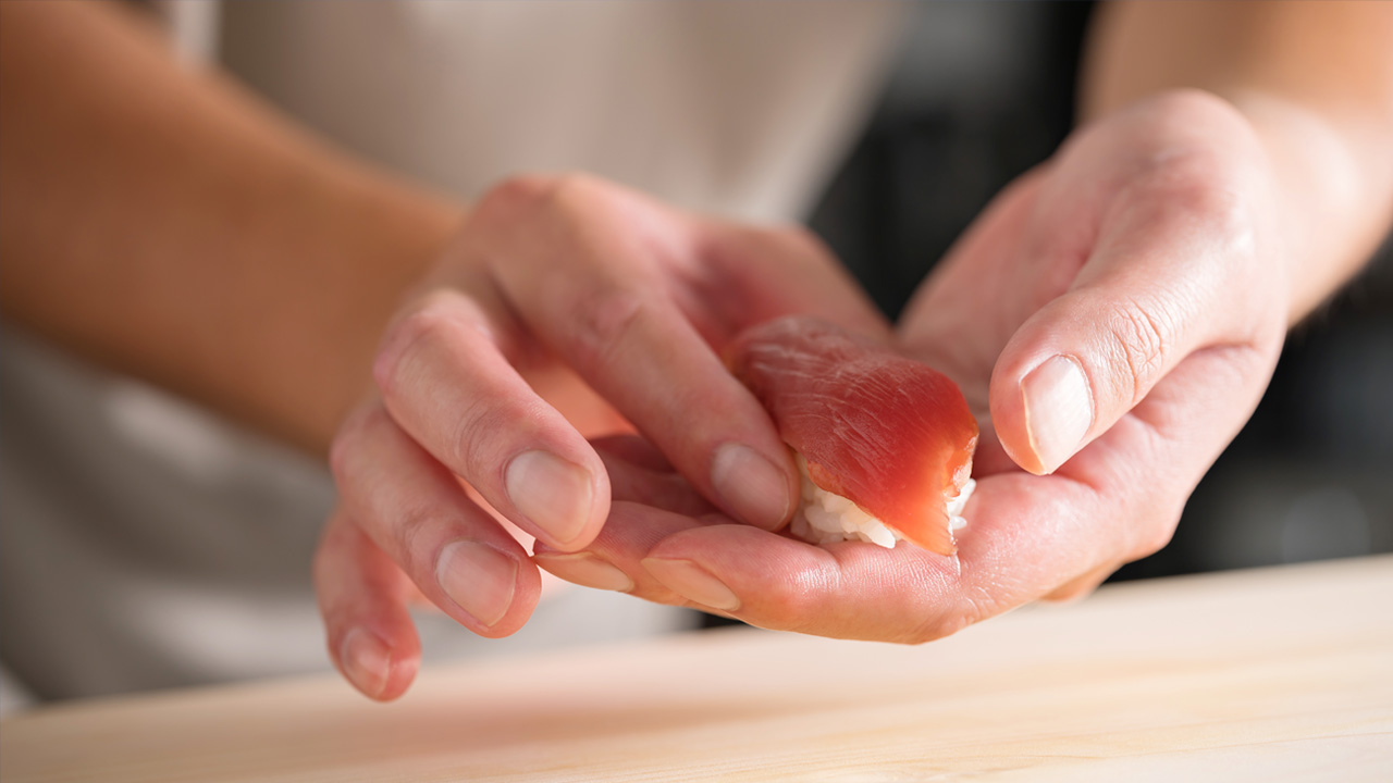 せっかくのすし接待　外国人に通じ喜ばれる英語のおもてなしのコツ