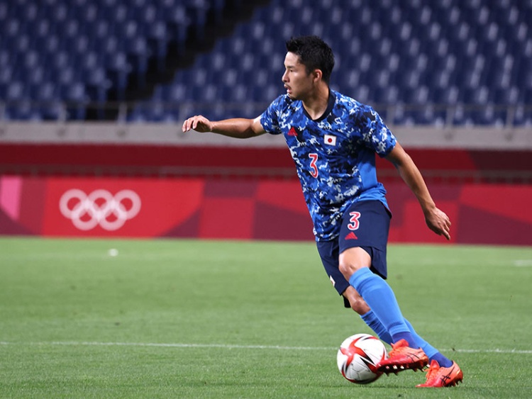 欧州で活躍するサッカー選手の中山雄太氏 英語力を伸ばすには 日経ビジネス電子版 欧州で活躍するサッカー選手の中山雄太氏 英語力を伸ばすには 日経ビジネス電子版