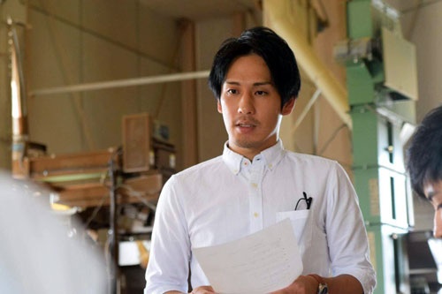 「的場園製茶工場」の4代目 的場龍太郎さん