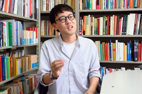 斎藤氏「スローダウンしてそれまでの時間を稼ぐべきだ」(写真=宮田昌彦)