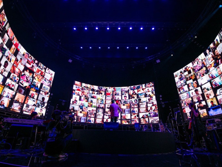 なぜサザン 嵐クラスしか稼げない オンラインライブの頼りなさ 日経ビジネス電子版 なぜサザン 嵐クラスしか稼げない オンラインライブの頼りなさ 日経ビジネス電子版