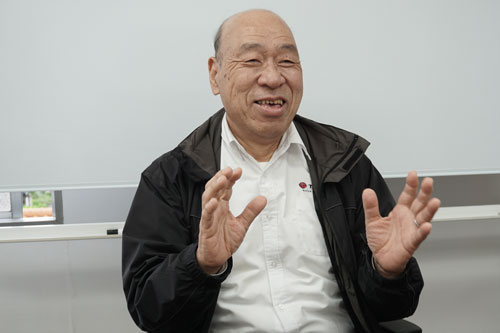 ガソリンスタンド廃業に待った EV開発の「地上戦」に挑むタジマ：日経