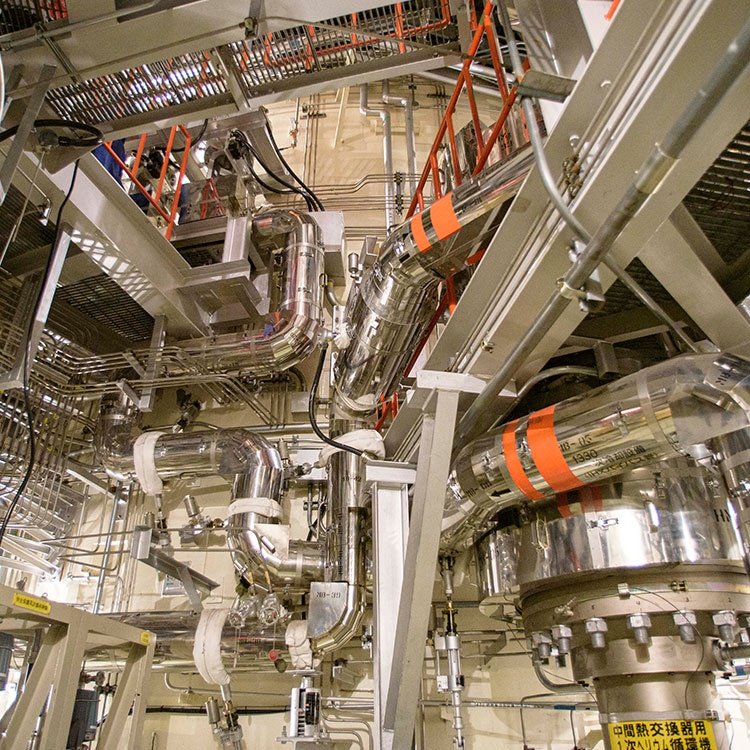 水素も生み出す三菱重工の原子炉　新たな選択肢、経営資源どう配分