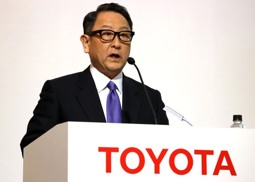 トヨタ自動車の豊田章男社長は、パワハラ防止のために風通しのいい組織づくりに一層力を入れる（写真：つのだよしお/アフロ)