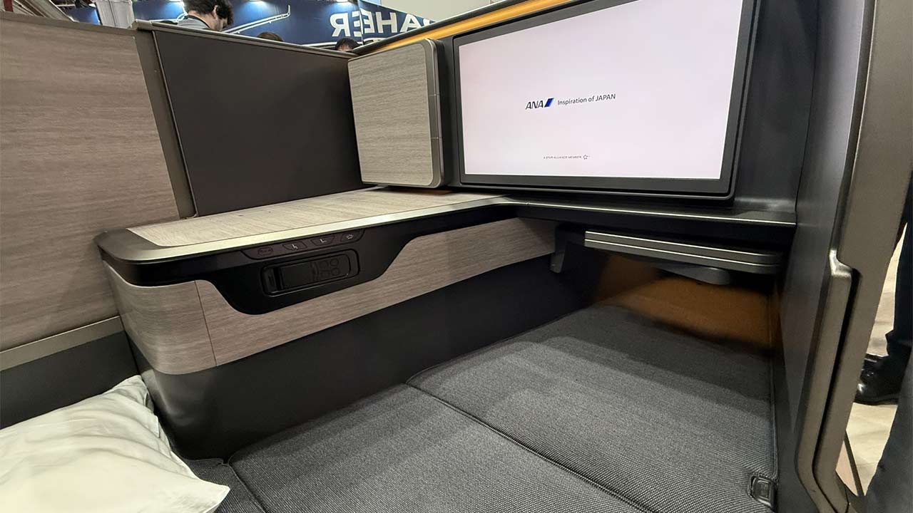 あんしゅの室内機 ANA、中型機ビジネス席を10年ぶり刷新 快適さのカギは「倒れないシート