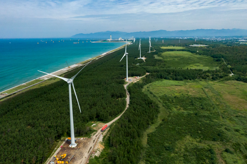 地方復興か景観維持か 揺れる秋田の洋上風力 日経ビジネス電子版