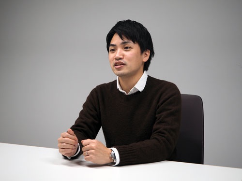 須藤氏は、経営層が従業員の働き方を改善していく姿勢を示す重要性を説く