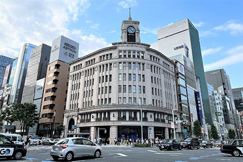 銀座4丁目に立つ「SEIKO HOUSE GINZA（セイコーハウス銀座）」（旧・和光本館）。6月に竣工90周年を迎えた