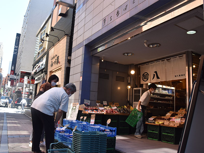 人口空白地帯が狙い目？　衰退市場で健闘する青果店の不思議出店術