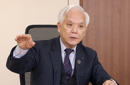 (写真:小林 淳)