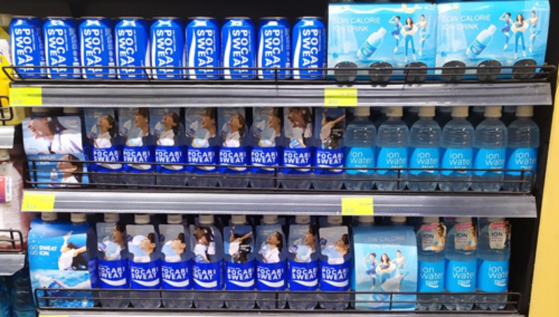 世界の文化に溶け込んだ ポカリスエット 以上の国 地域へ 日経ビジネス電子版 世界の文化に溶け込んだ ポカリスエット 以上の国 地域へ 日経ビジネス電子版