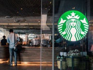 米Starbucksのモバイル決済が3割超に　タイパ志向Z世代の心つかむ