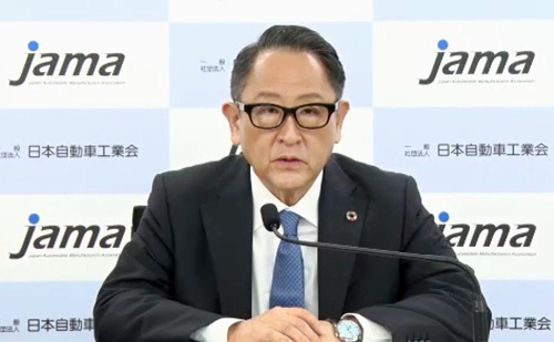 脱炭素への対応に危機感を抱くトヨタ自動車の豊田章男社長(写真=共同通信)