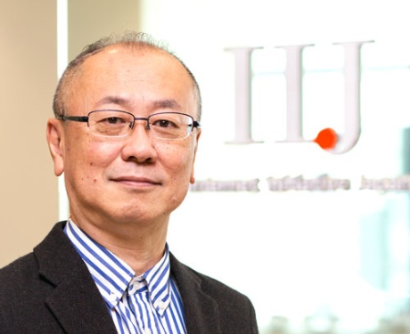 インターネットイニシアティブ(IIJ)ビジネスリスクコンサルティング本部副本部長の鎌田博貴氏。個人情報とは「識別され得る個人に関する情報」だと教えてくれた