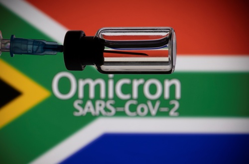 南アフリカが報告した変異型ウイルスは「オミクロン型」と名付けられた（写真＝ロイター/アフロ）