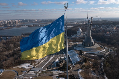 ウクライナを巡り欧米とロシアの緊張が高まっている（写真：AP/アフロ）