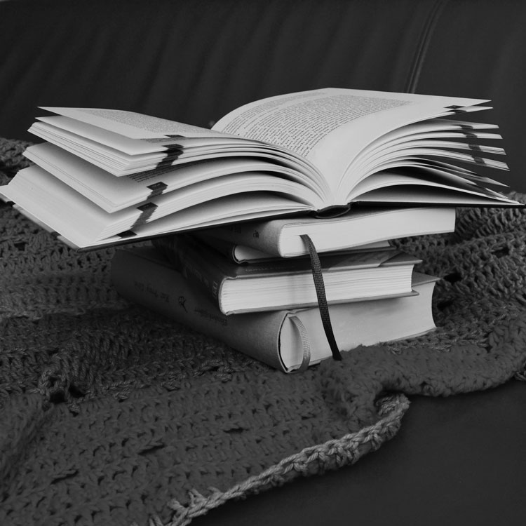 多角的な洞察を実現するための4つの調査手法とは