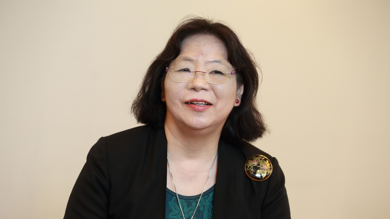 5分で問題解決　日経テレコン 今井むつみ「AIは『この数字はおかしい』と見破る直観力を持て