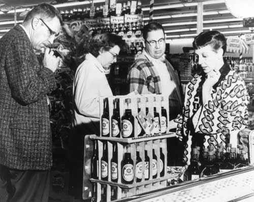 子規も好んだ「亀甲萬」現地生産50年で米国の店舗、食卓に浸透